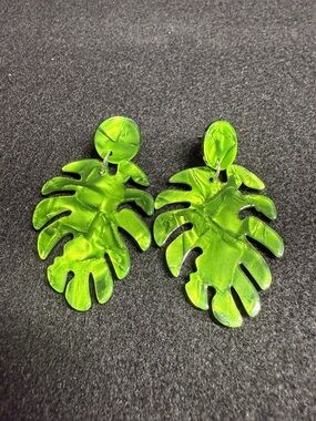 Italian Jewelry Green Monstera Leaf Statement Earrings Lightweight Plastic